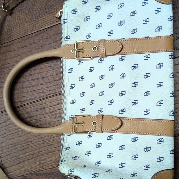 Vintage Dooney and Bourke - Vachetta Leather White & Blue Monogram Satchel - Picture 4 of 12